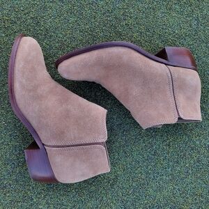 Antonio Melani Paxt Suede Tan Casual ankle chelsea boots